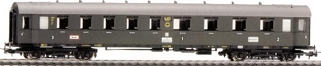 [384503] Eilzug-Personenwagen