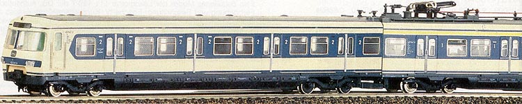[43002] Triebwagen 420 der DB