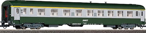 [45199] Schnellzugwagen der SNCF