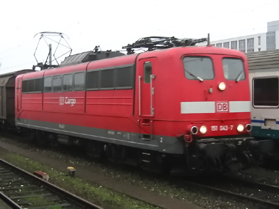 151 043-7 in Mnchen Ost am 21.09.02