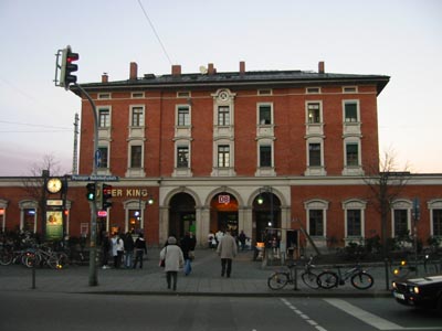 Pasinger Bahnhofsgeb�ude